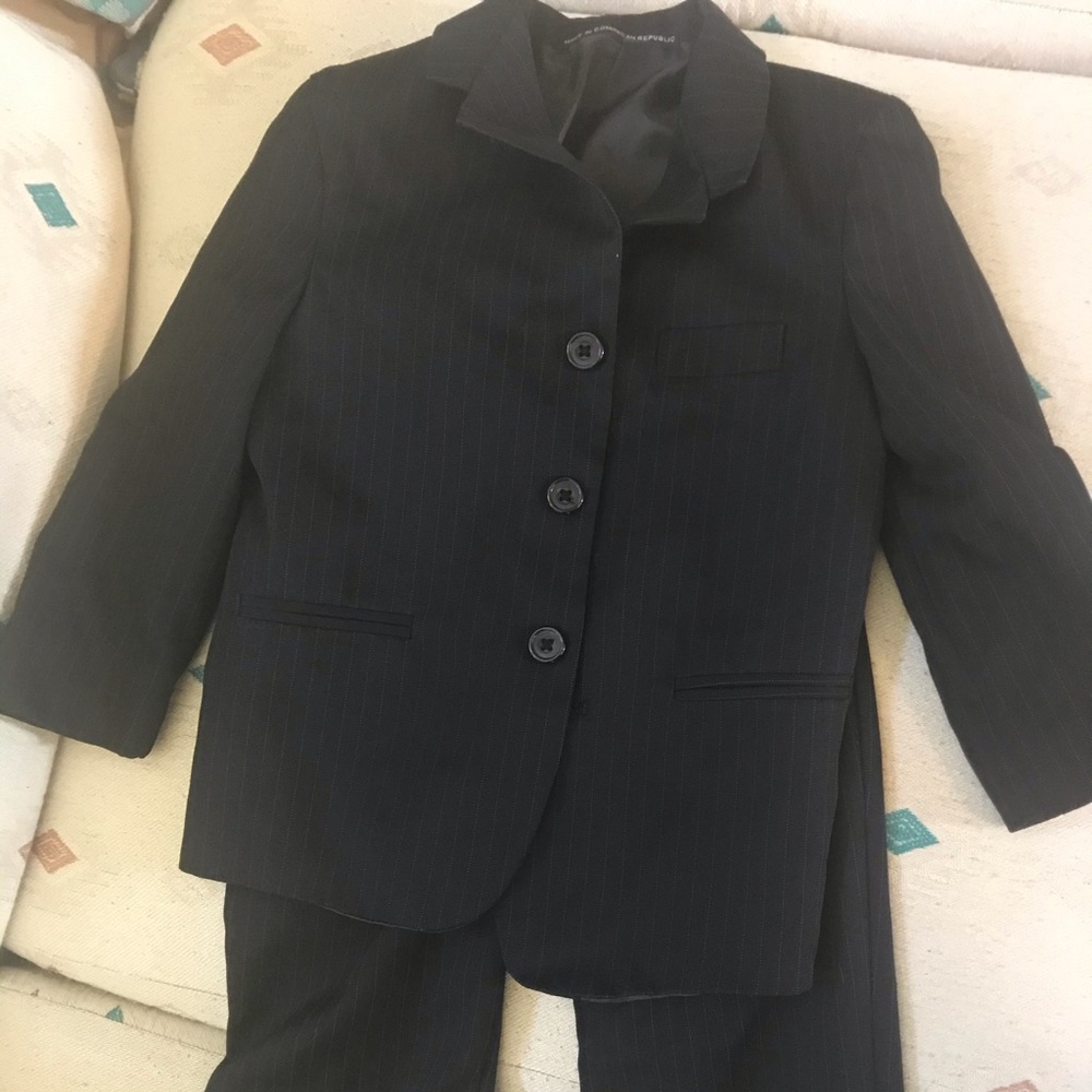 Size 5 boys suit